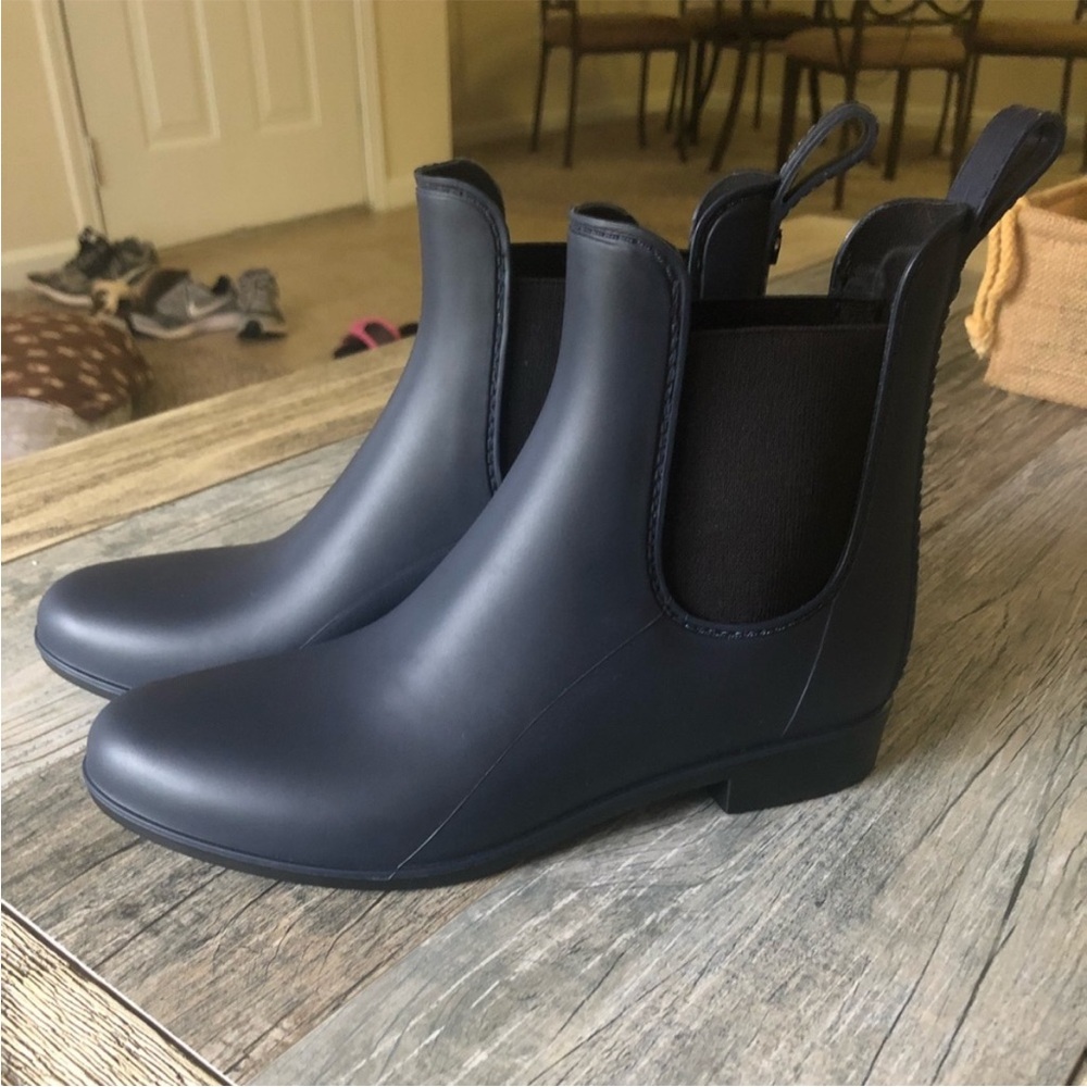 Sam Edelman Rubber Rain Boots